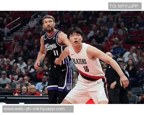 杨瀚森回应记者提问称将与克林根联手对抗比卢普斯